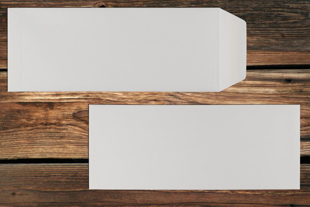 Versandtaschen 125x312 mm Nassklebend Metallic Extra White 120 g/qm